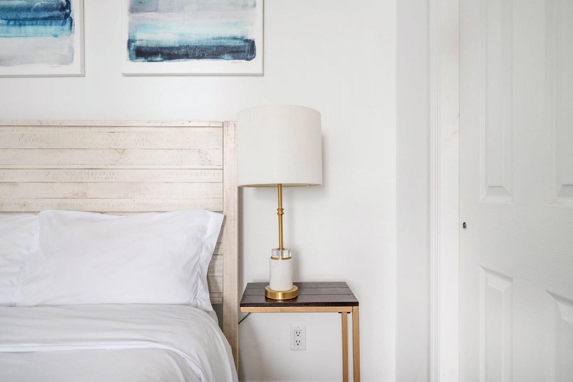 Apartment 69-2b Prime Lower East East Brand New 1br