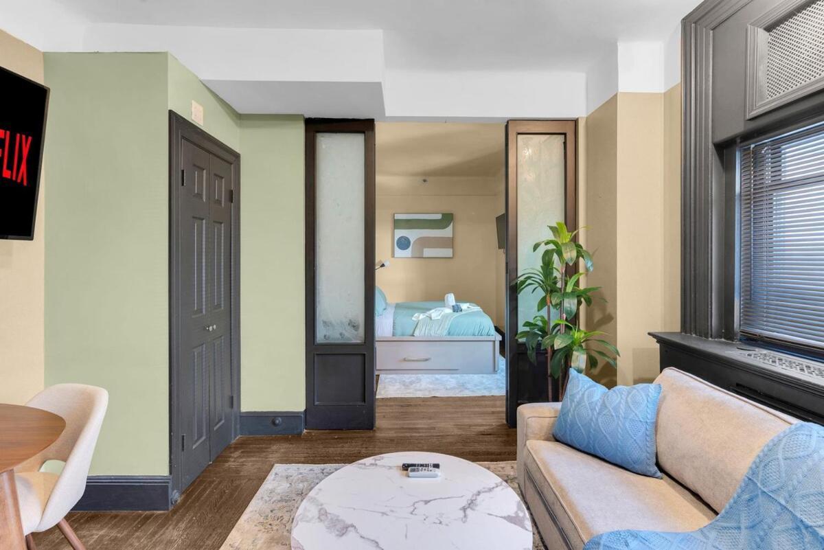 Appartement Cozy 2br With Gym And Walk To Times Square *