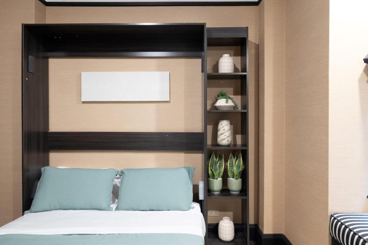 Beautiful Near Times Square With Gym & Patio Apartment