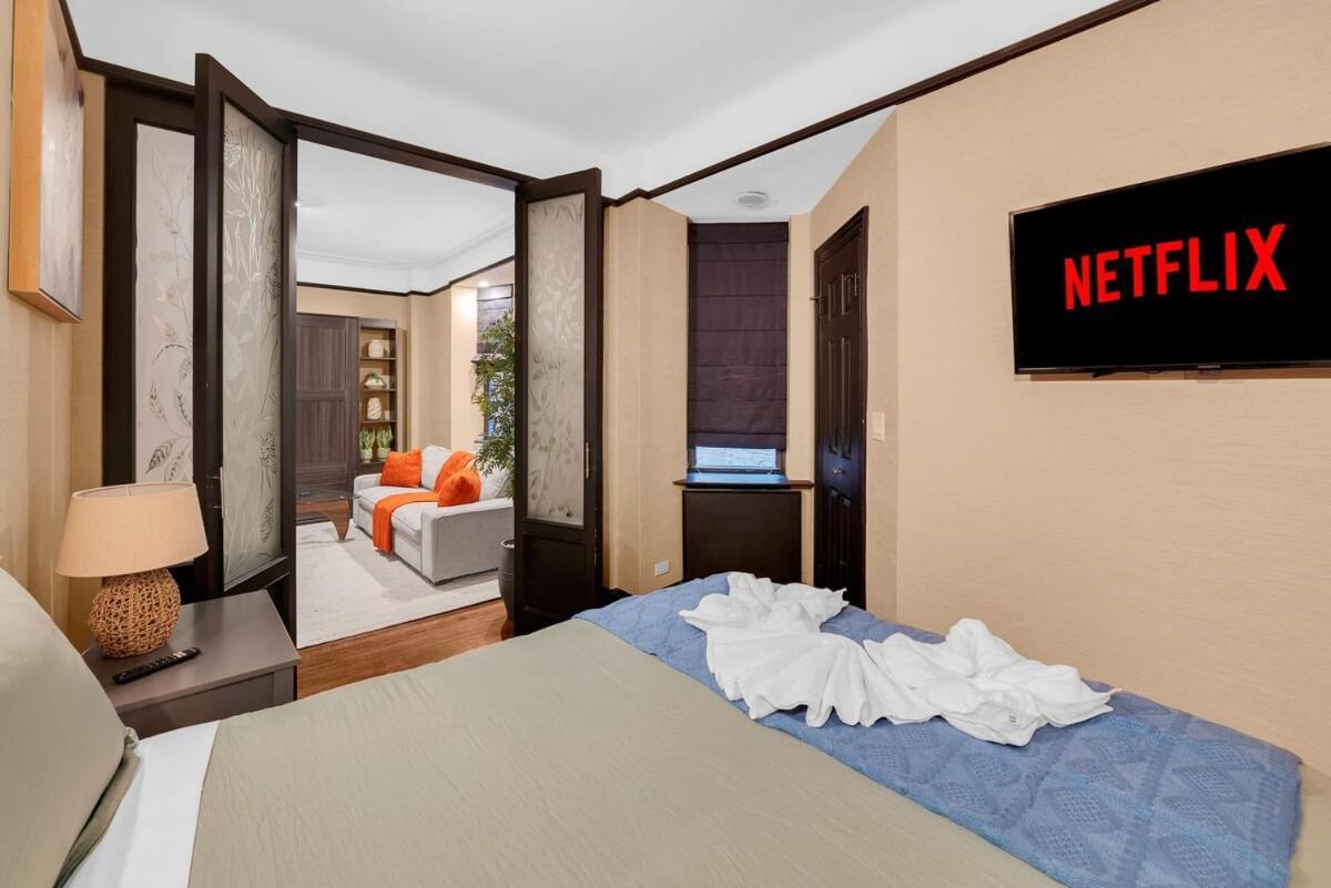 Apartment Beautiful Near Times Square With Gym & Patio *