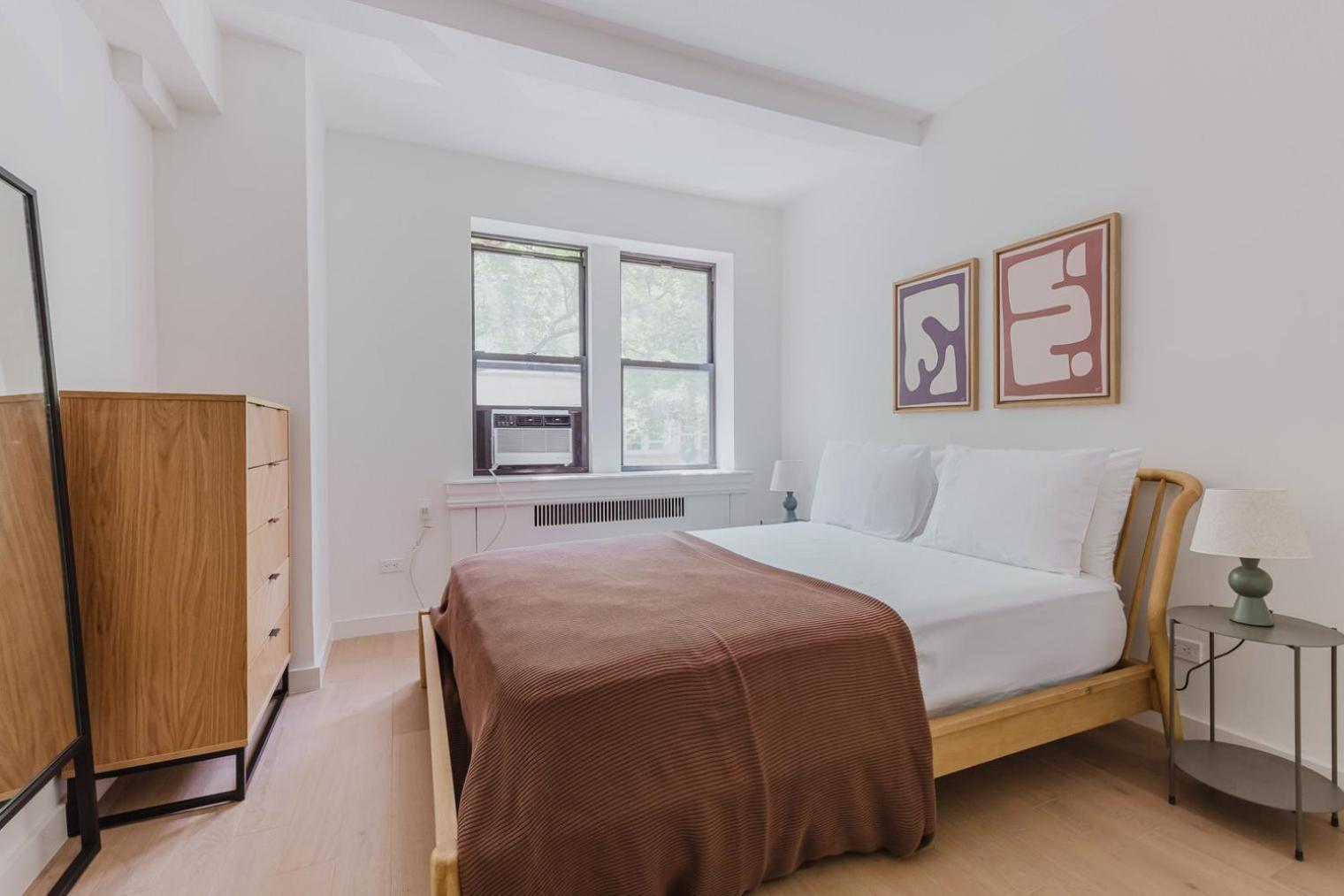 Blueground Ues Elev Wd Nr Museum Mile Nyc-1530 * New York