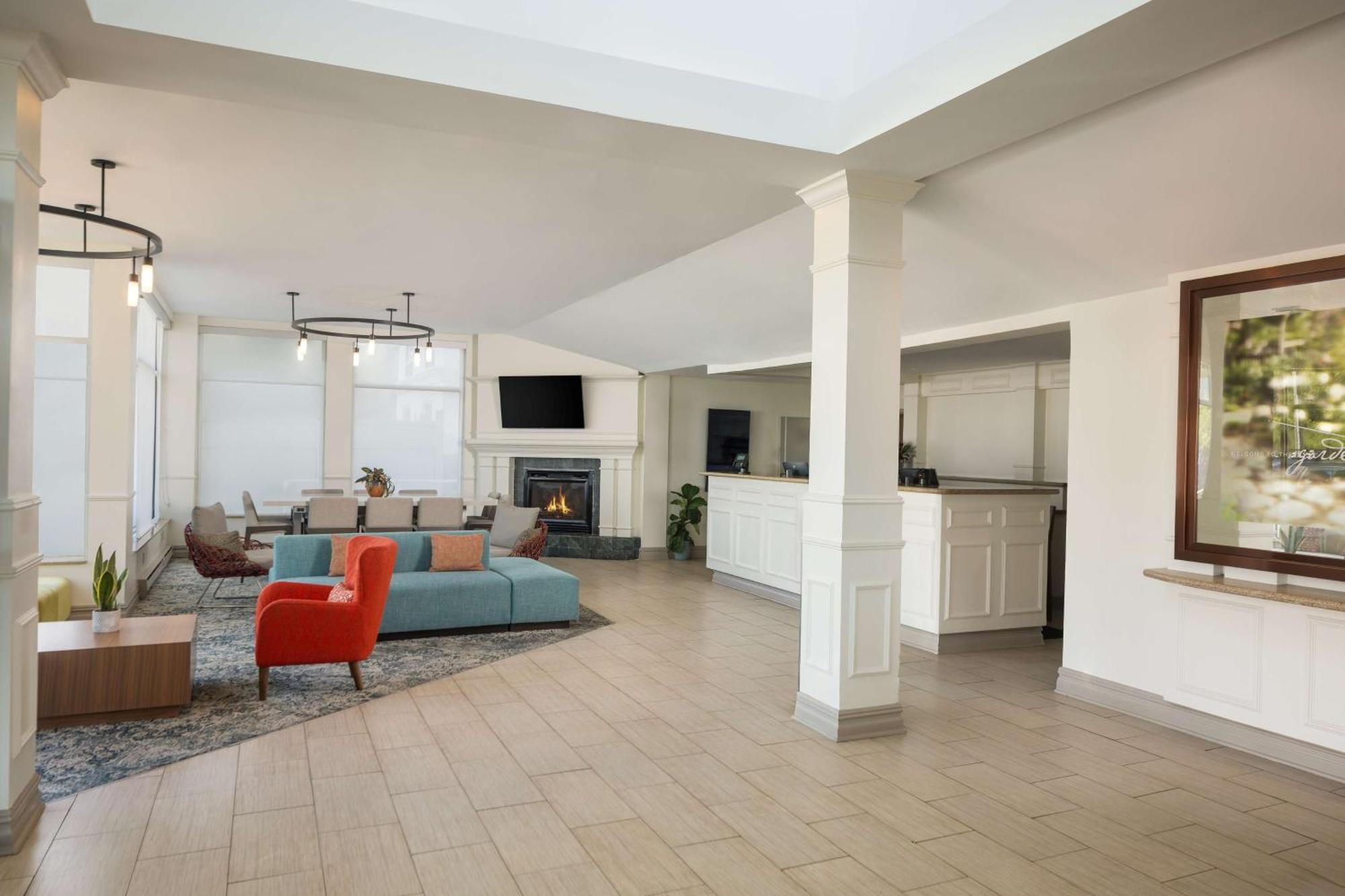 Hilton Garden Inn Queens / JFK Airport Hotel 3*