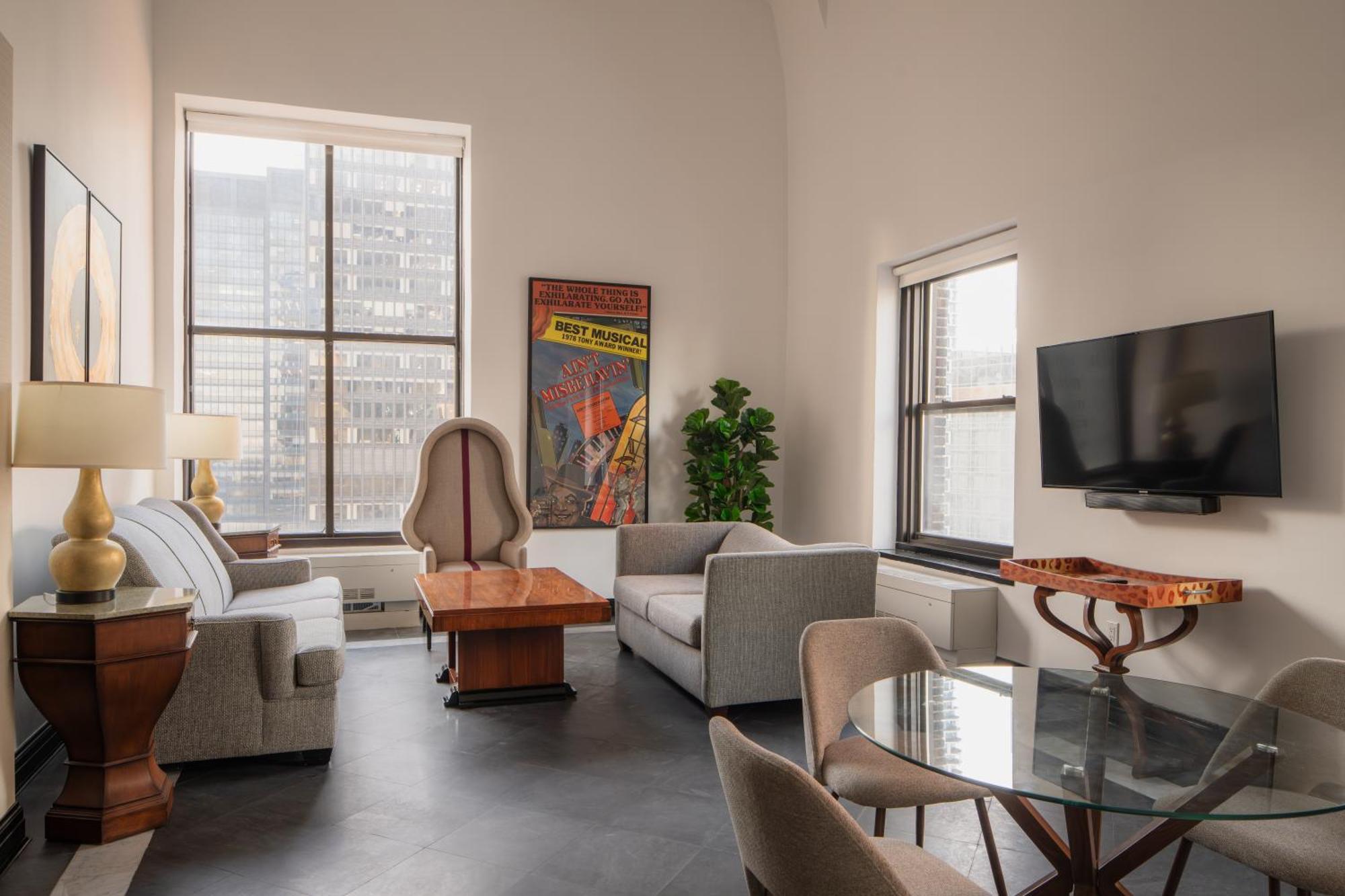 Hotel The Manhattan Club 4*