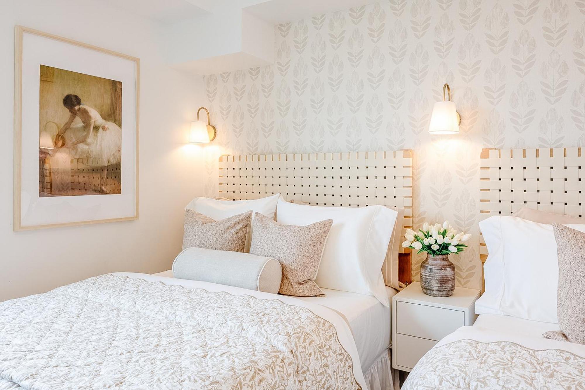 Skyline Spectacle Modern Designer Studio With Panoramic Nyc Views Apartment New York