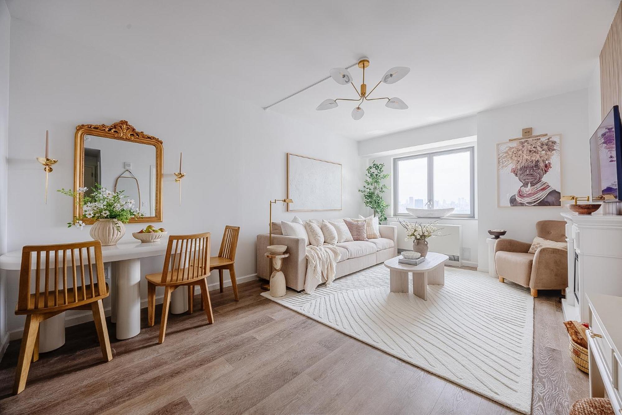 Skyline Spectacle Modern Designer Studio With Panoramic Nyc Views Apartment New York