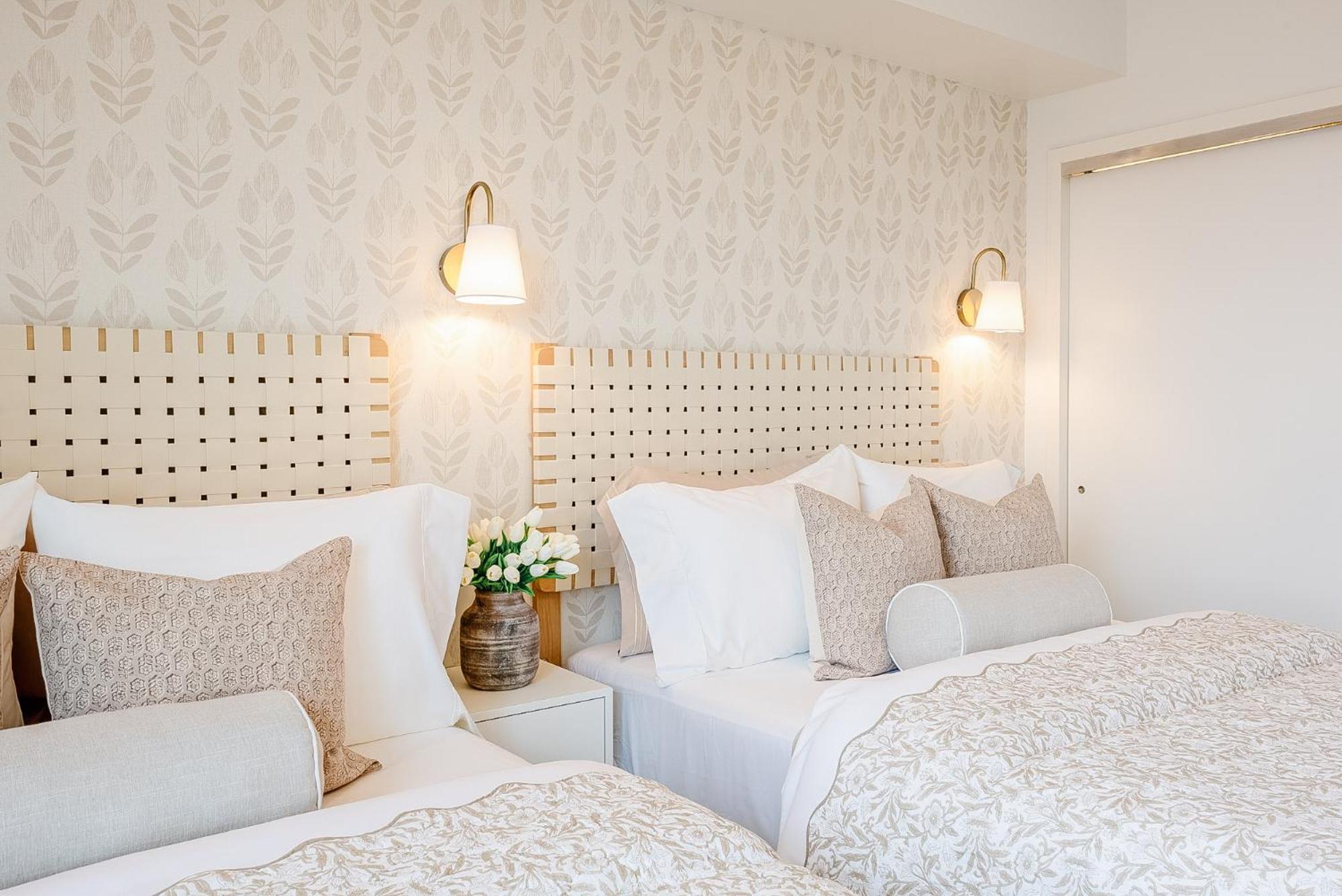 Skyline Spectacle Modern Designer Studio With Panoramic Nyc Views Apartment *