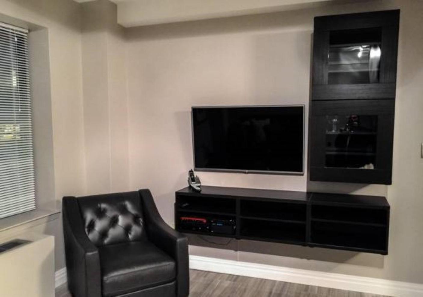 Apartment Stunning 1 Bedroom