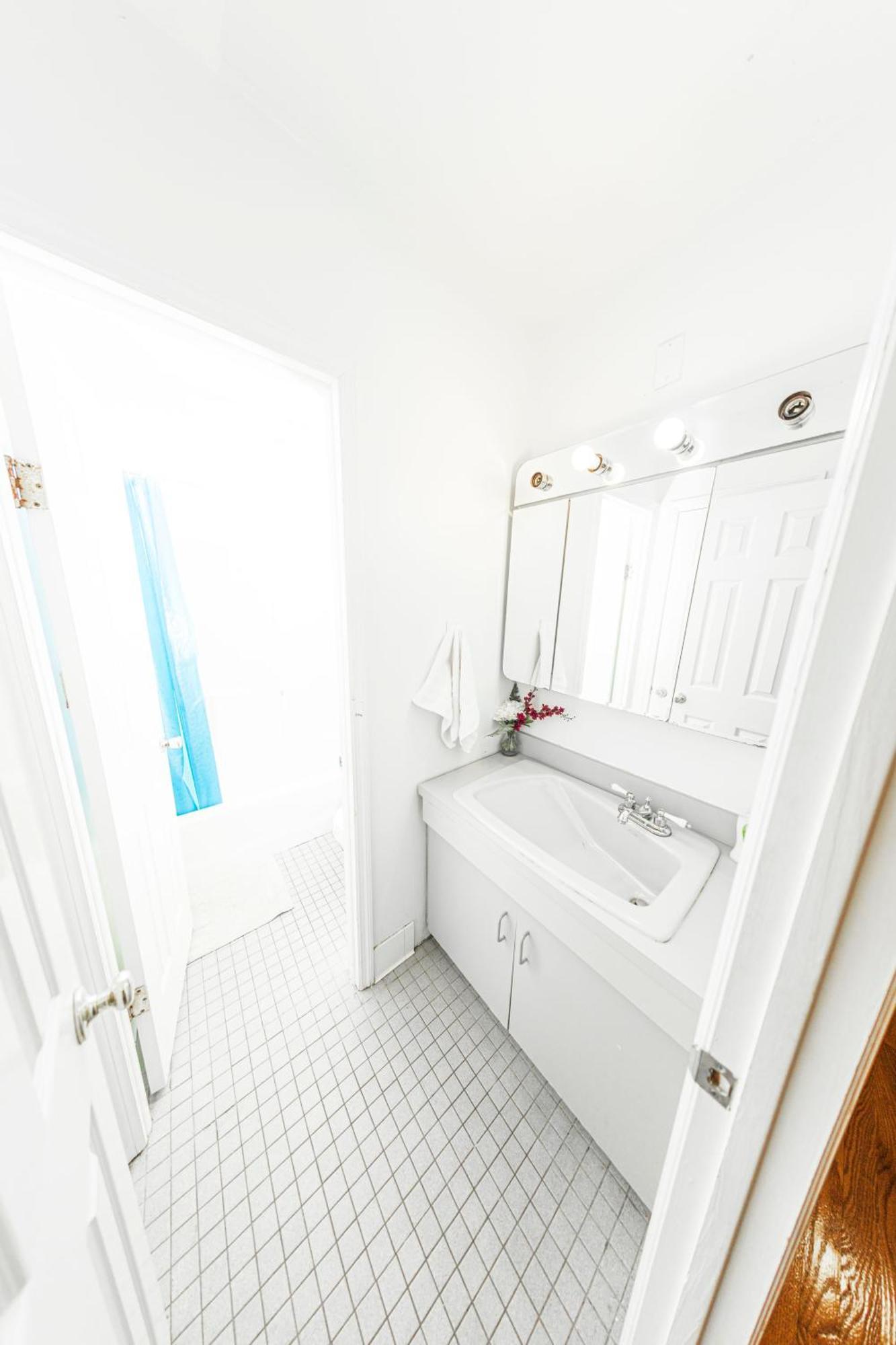 Homestay Central & Affordable Williamsburg Private Bedroom Close To Subway *