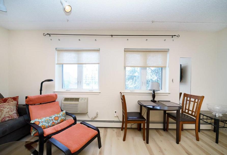 Awesome 3 Bedroom Unit In Nyc! Apartment New York