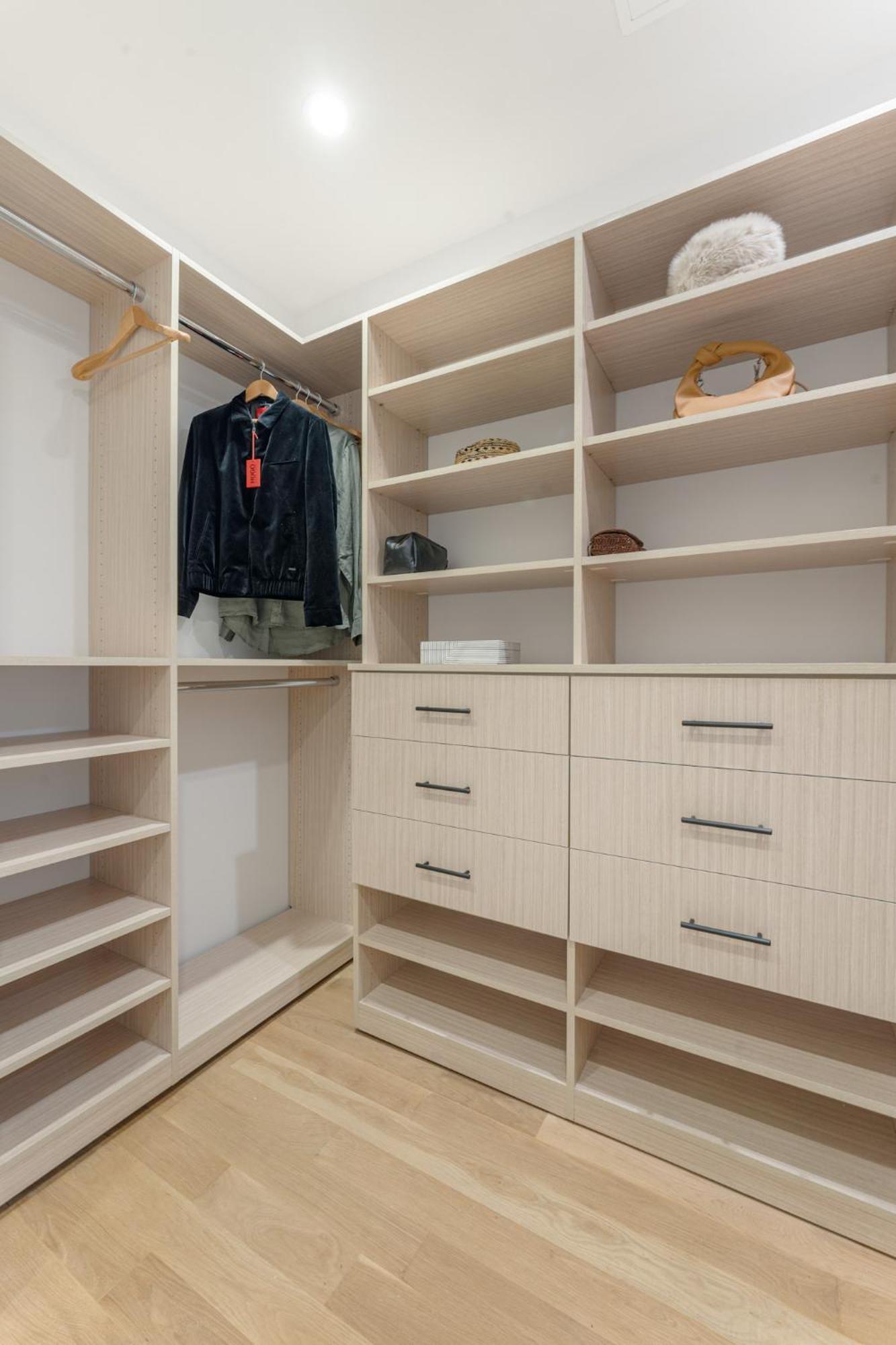 Luxurious Harlem With Modern Amenities, Outdoor Patio! Apartment