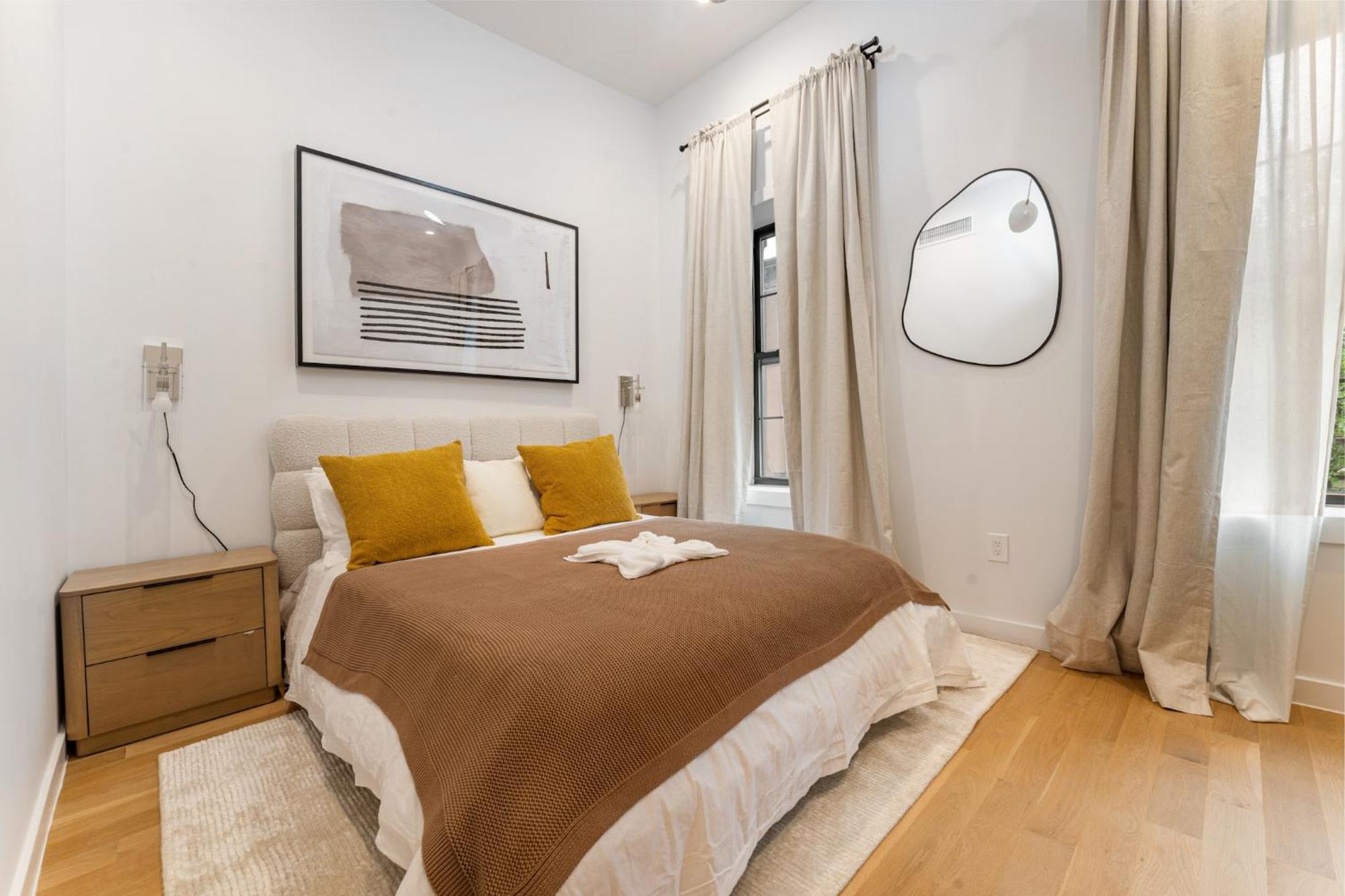 Luxurious Harlem With Modern Amenities, Outdoor Patio! * New York