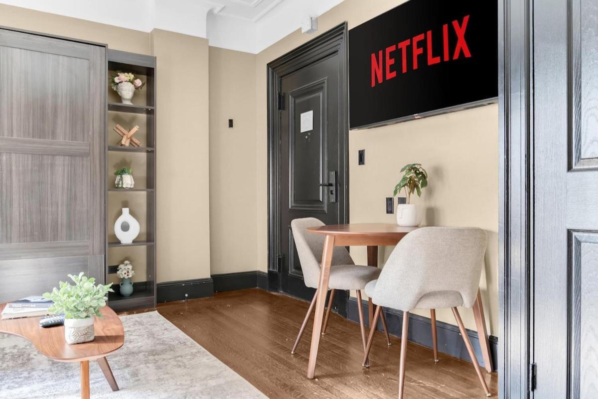 Highly Desired Times Square With Gym *