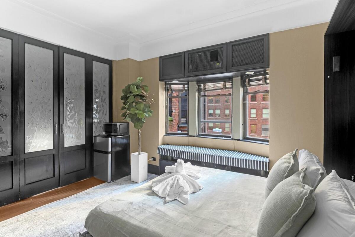 Apartment Highly Desired Times Square With Gym *