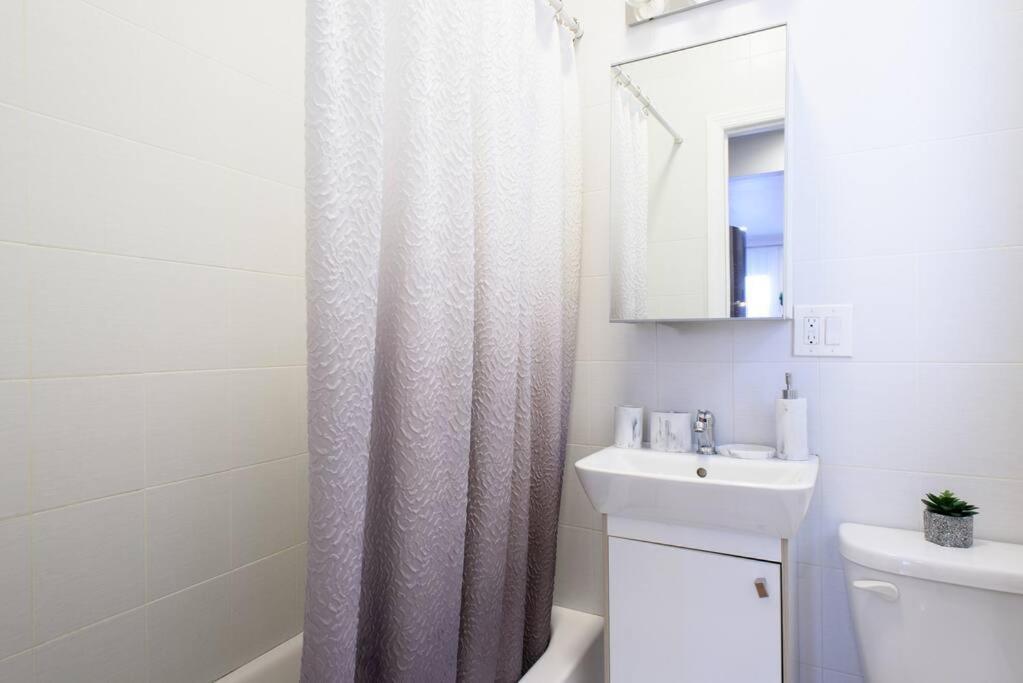 83-3w Ues Park Newly Furnished Xl Apartment New York