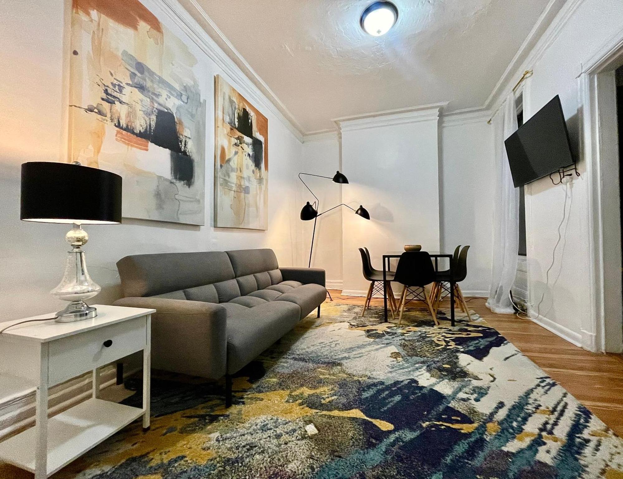 Monthly Nyc Rentals- Beautiful 3 Bedroom Unit * New York
