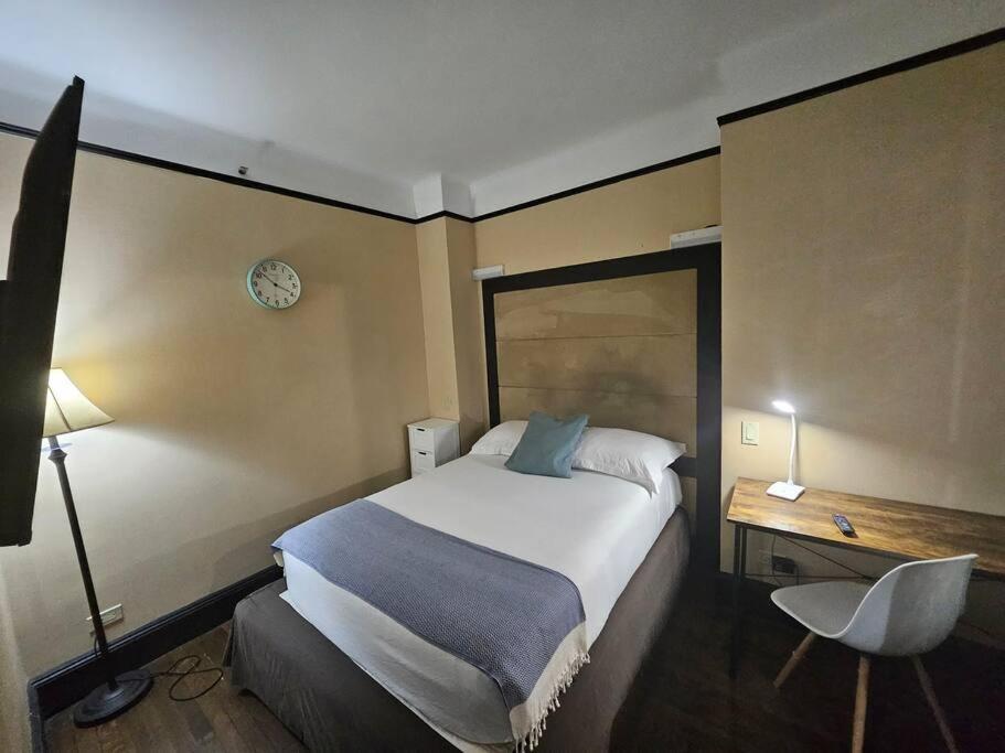 1-bedroom At The Mansfield Midtown * New York