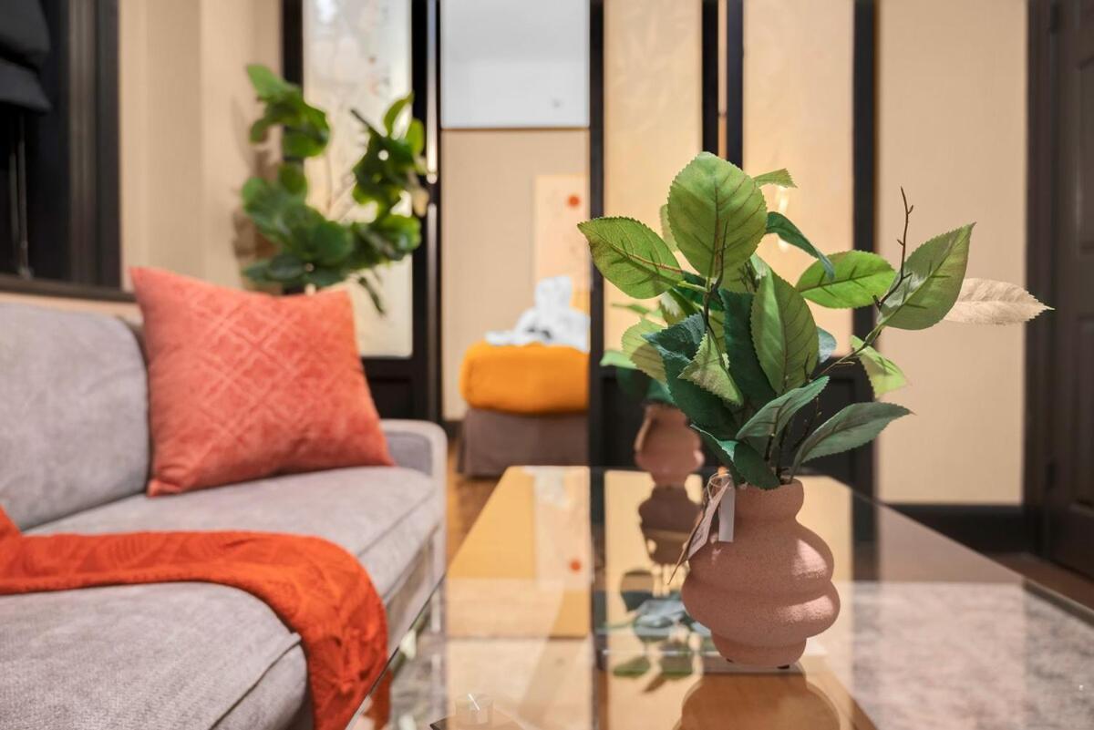 Appartement Stunning In Heart Of With Gym & *