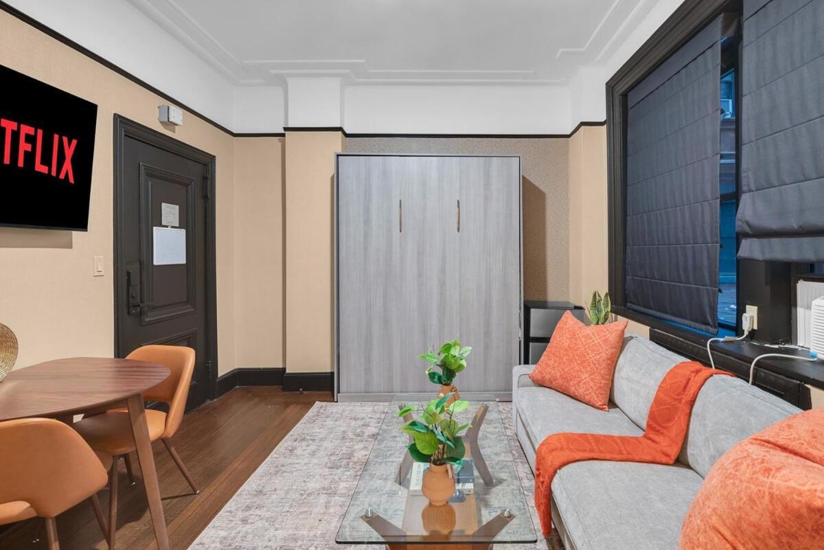 Appartement Stunning In Heart Of With Gym & New York