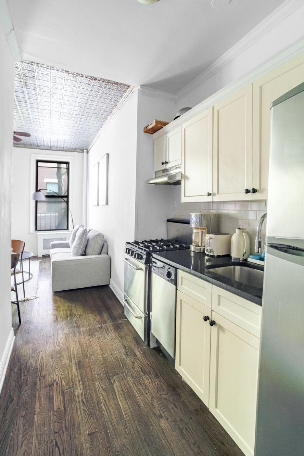 Sophisticated 2bd On Barrow Street, Greenwich Village New York