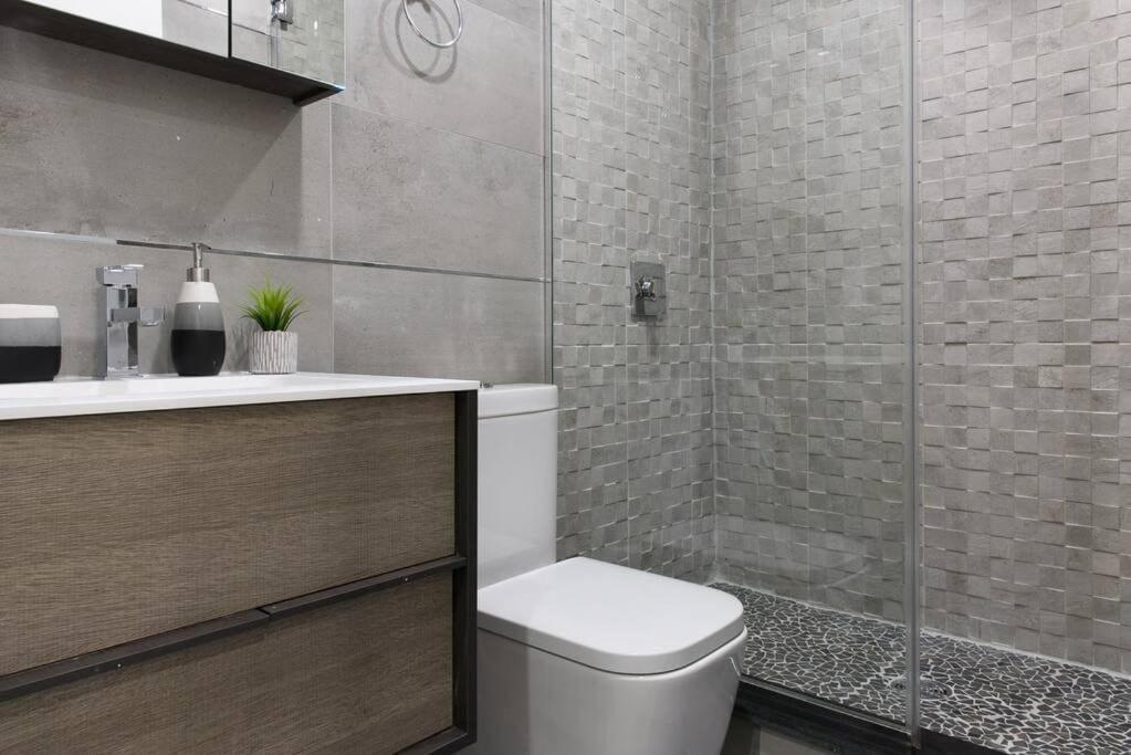 Apartment 75-1a New Prime Ues W D In Unit Elevator New York