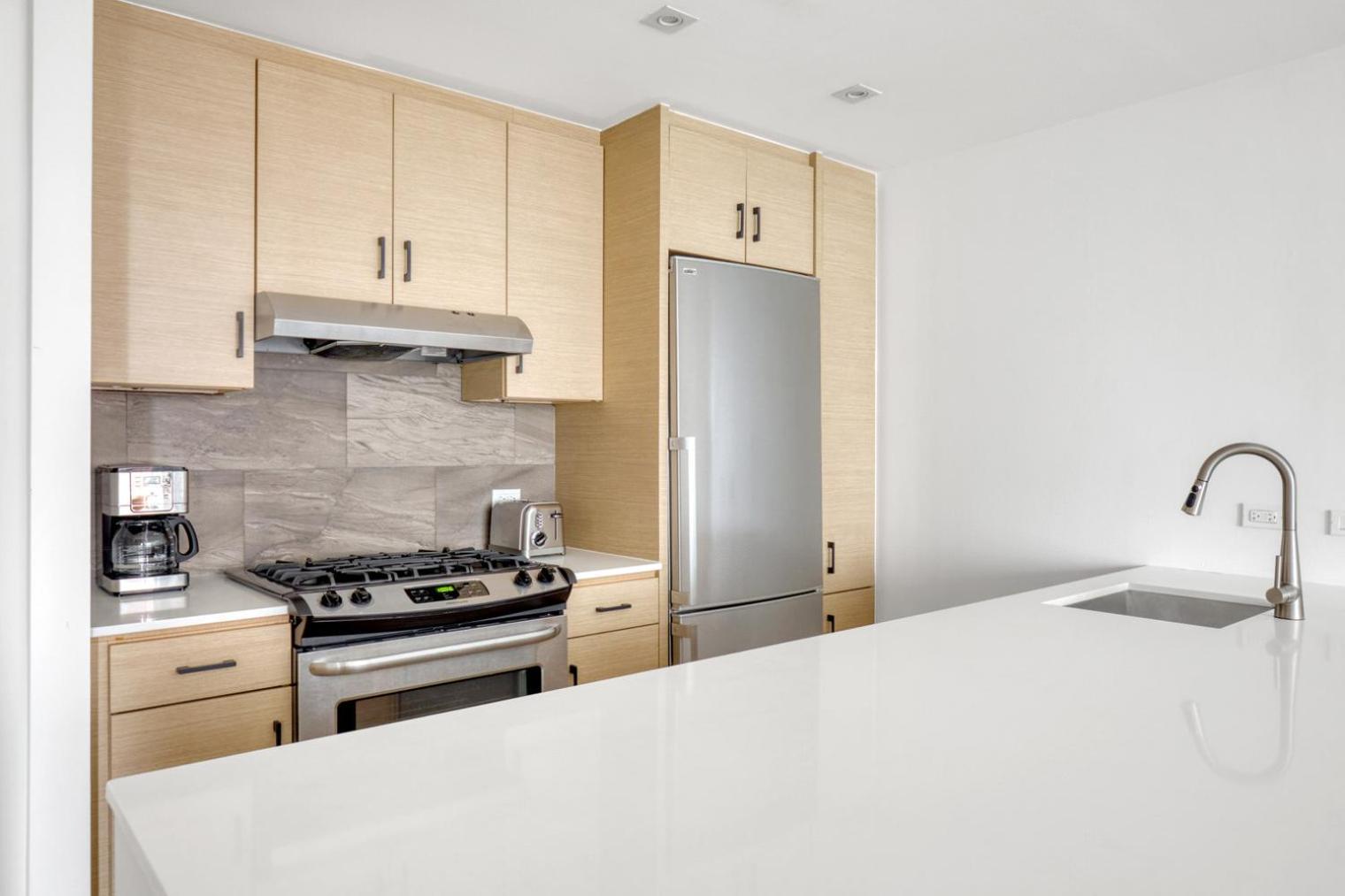 Fidi 1br W Wd Doorman Elevator Roof Nyc-771 * New York