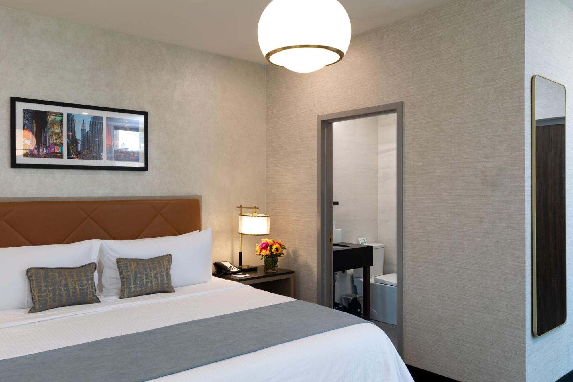 Broadway Plaza New York