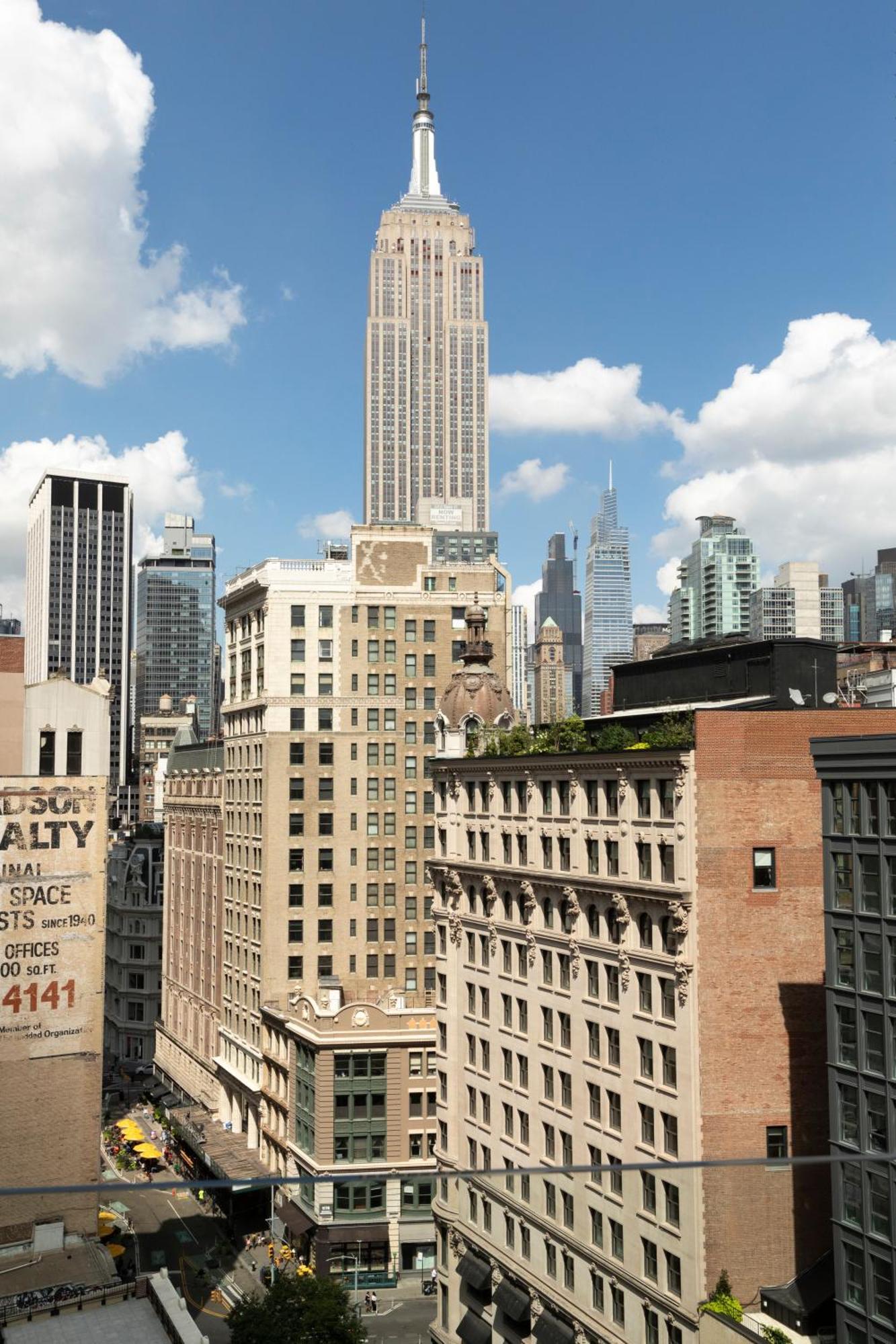 Broadway Plaza Hotel