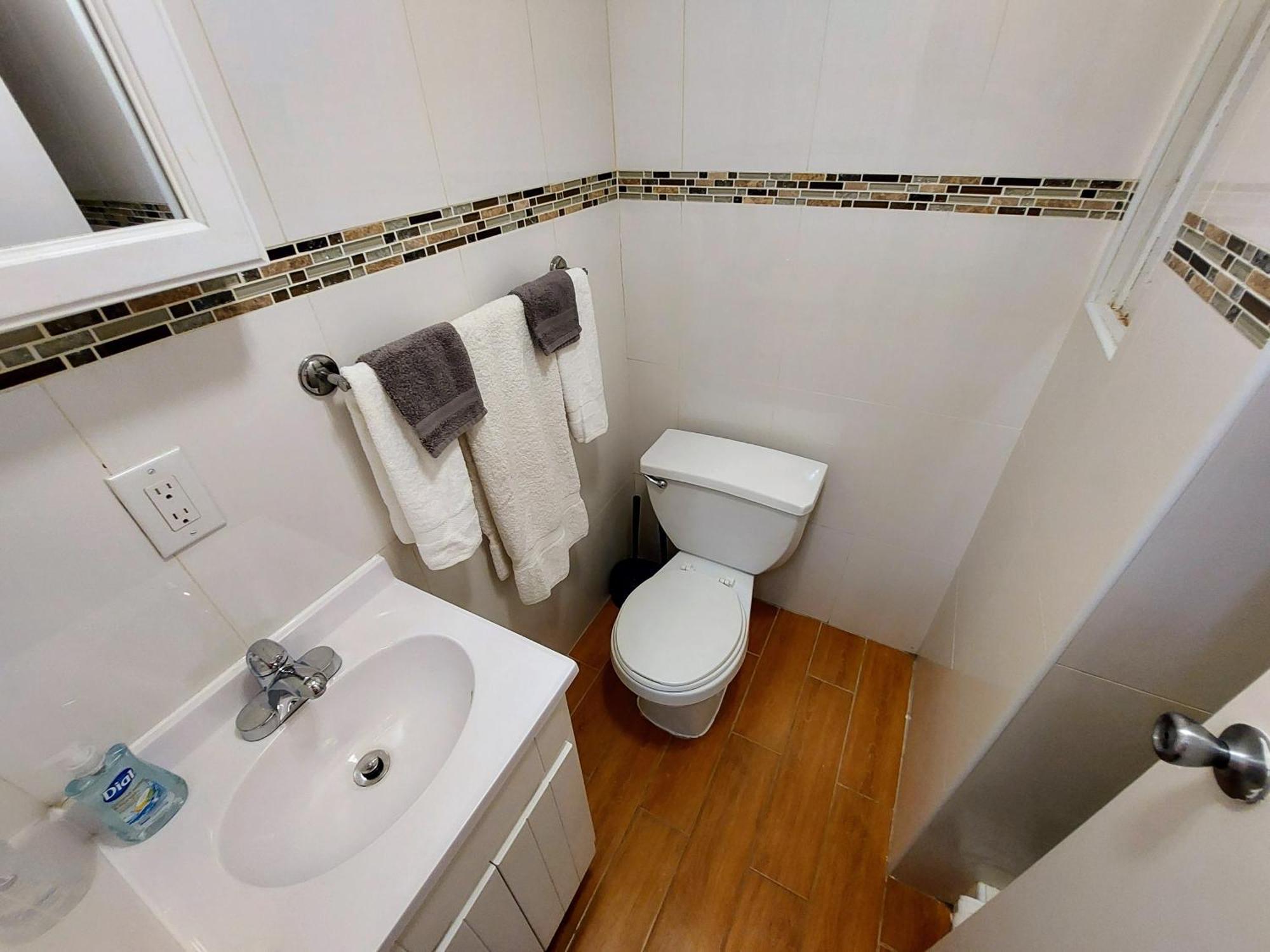 Comfortable With Workstation * New York