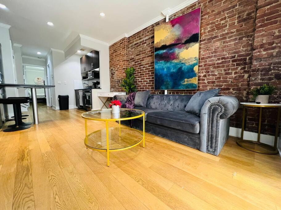 Midtown Luxe Apartment New York