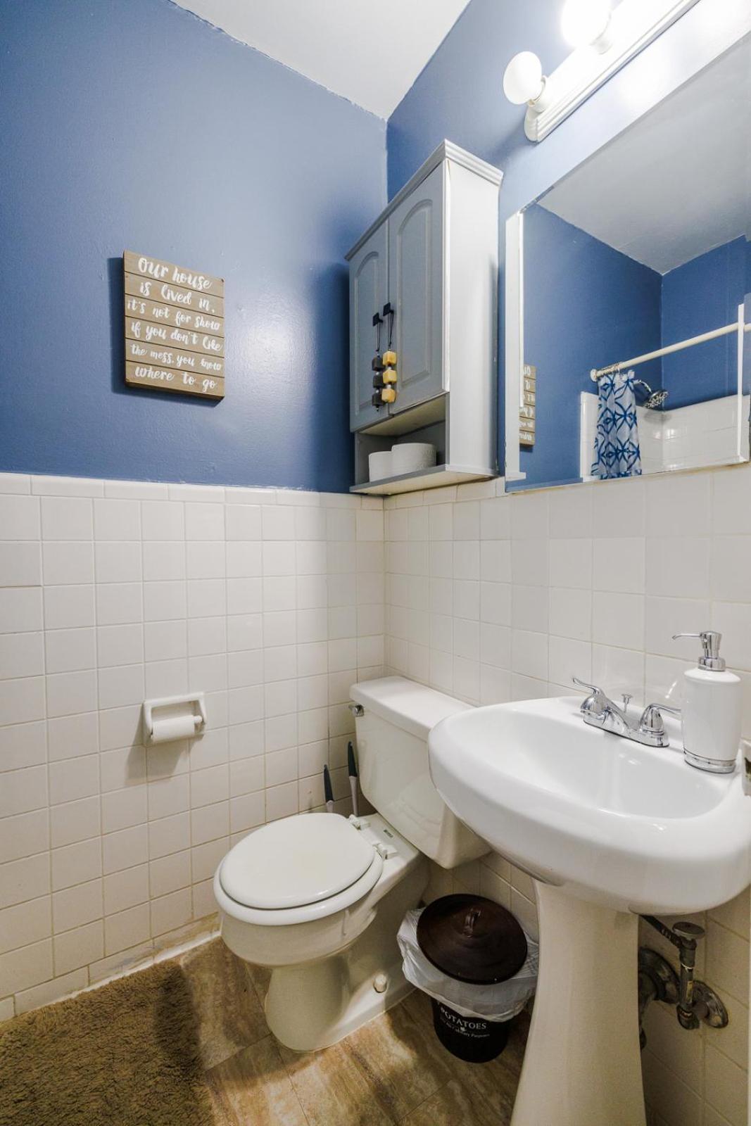 Feel Like Movie Star In Ues Apartment