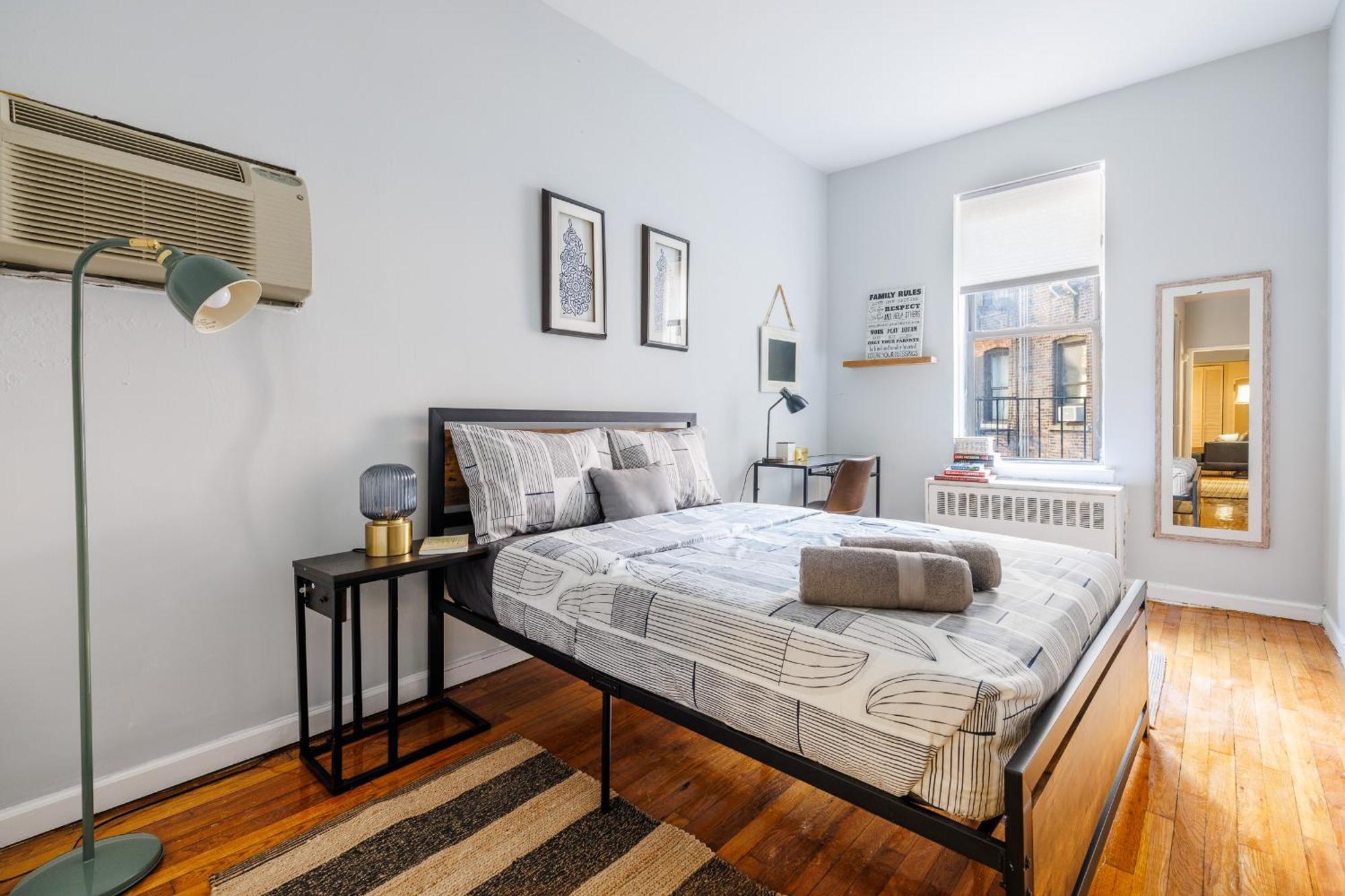 Feel City Like Movie Star In Ues Appartement