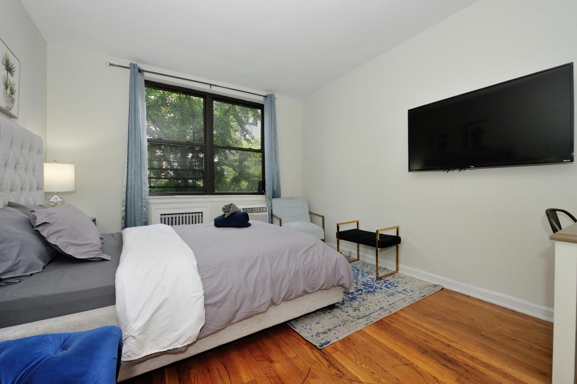 Apartment Monthly Nyc Rentals- Elegant Studio