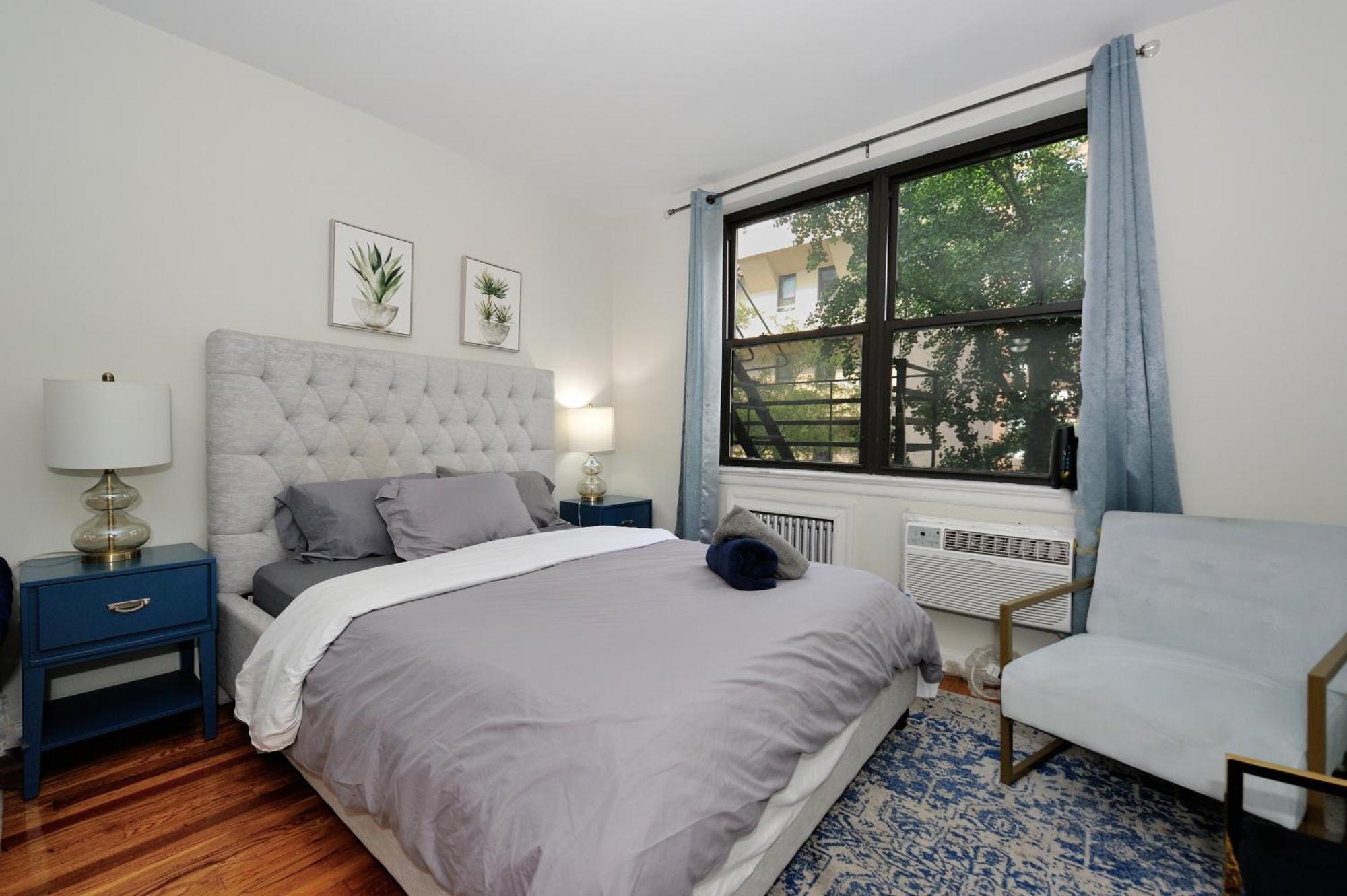 Apartment Monthly Nyc Rentals- Elegant Studio New York