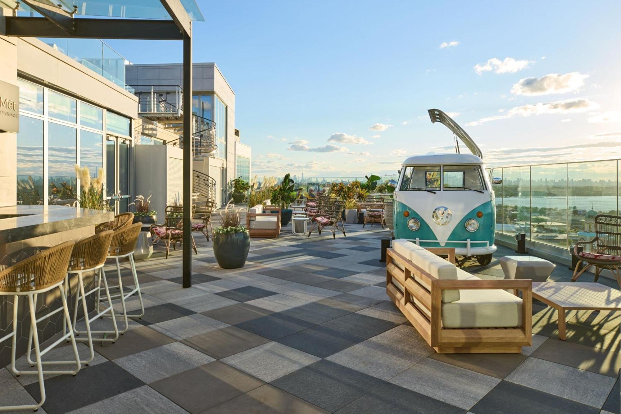 Hotel Renaissance Flushing At Tangram