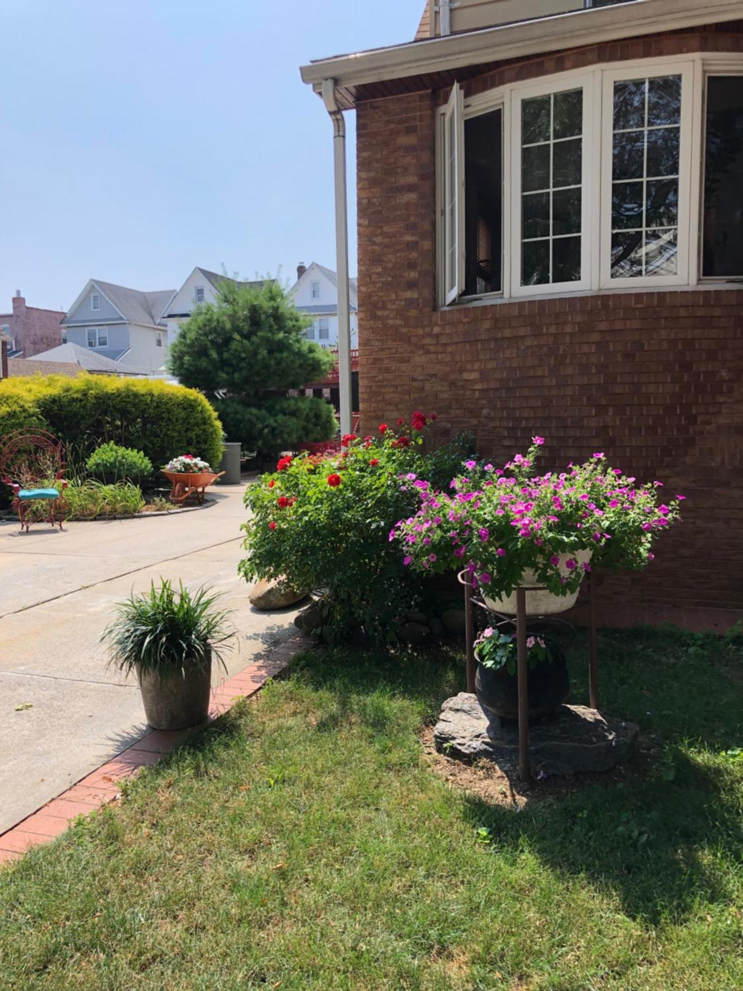 Bed & Breakfast Private Unit With Own Entrance To Share