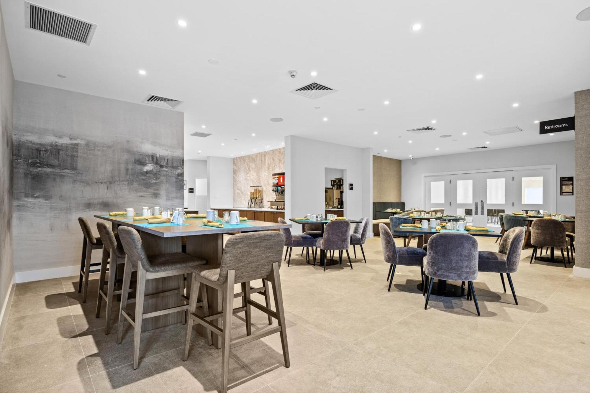 Doubletree By Hilton Jfk Airport Hotel New York