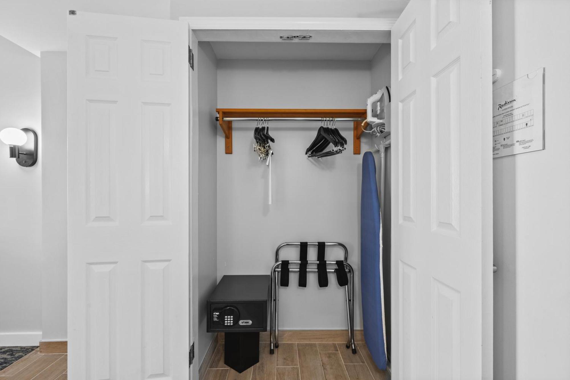 Hotel Doubletree By Hilton Jfk Airport