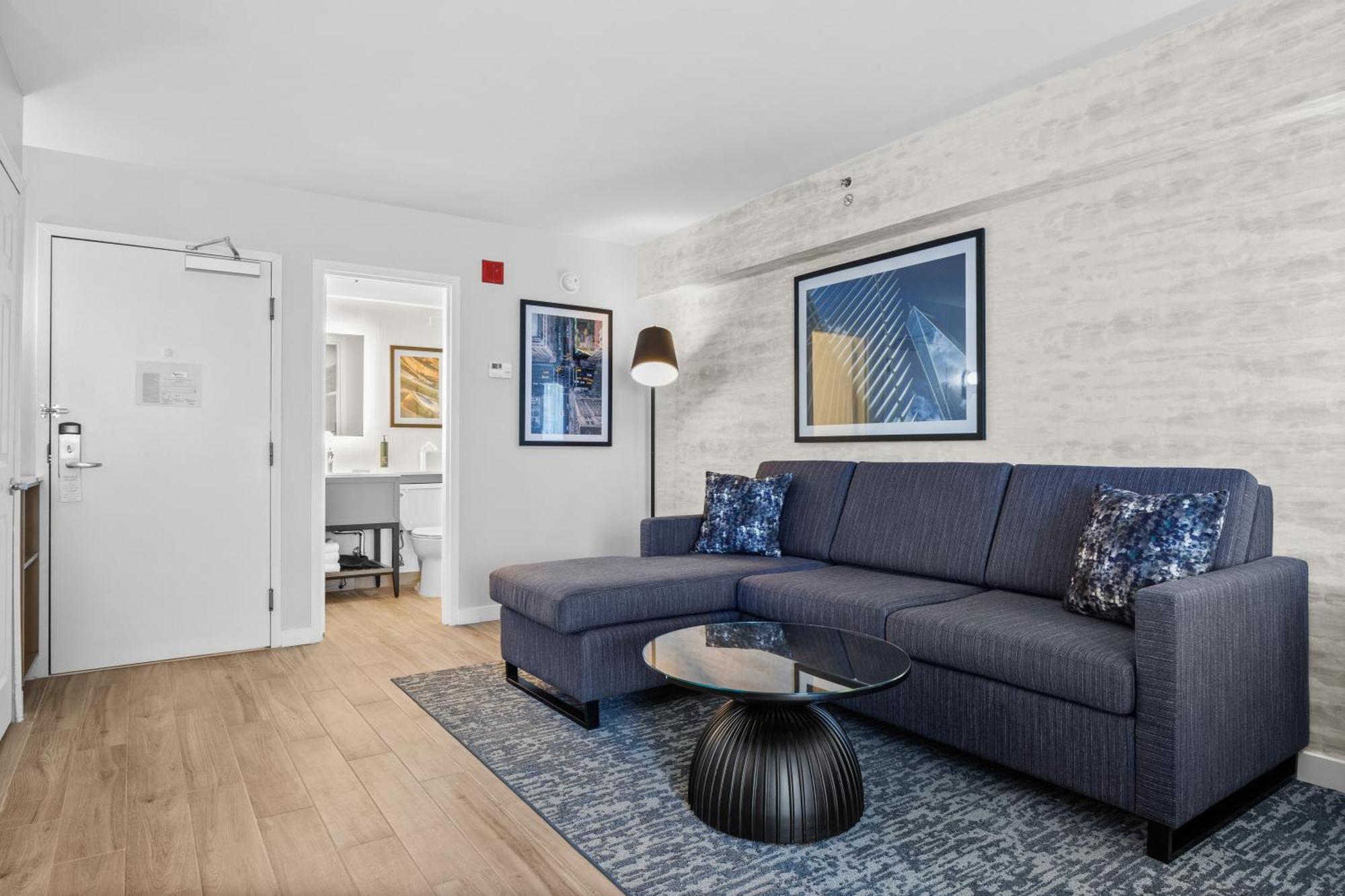 Doubletree By Hilton Jfk Airport Hotel