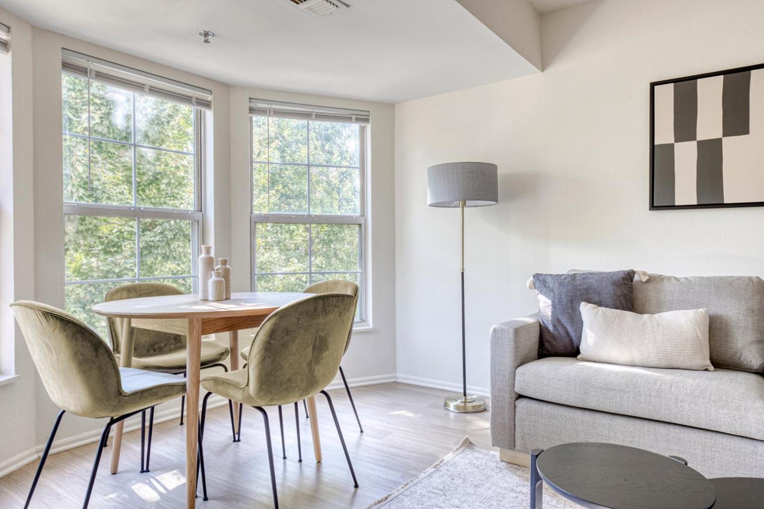 Jersey 2br W Wd Gym Elevator Nr Path Nyc-672