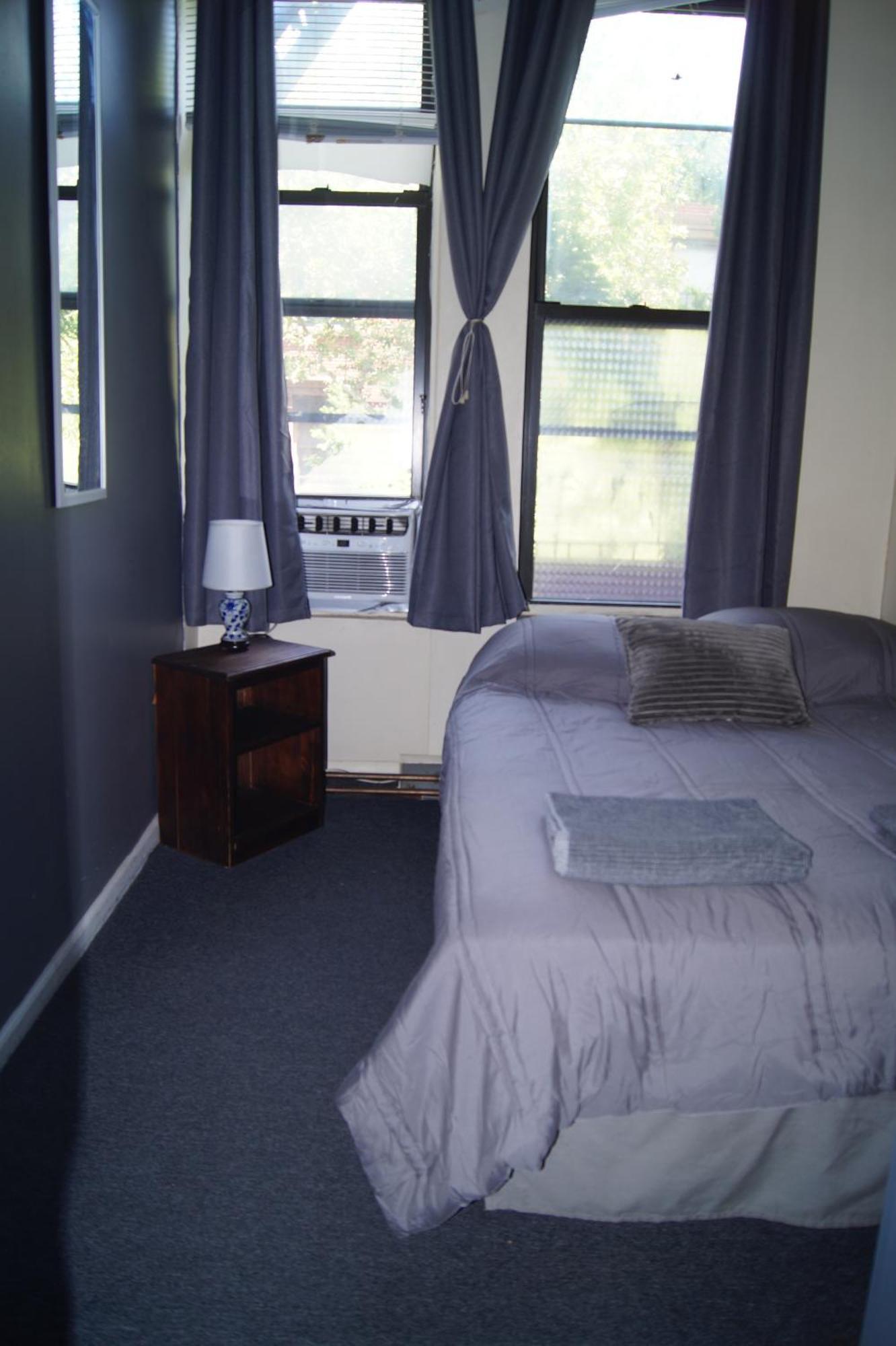 Macaw Hostel New York