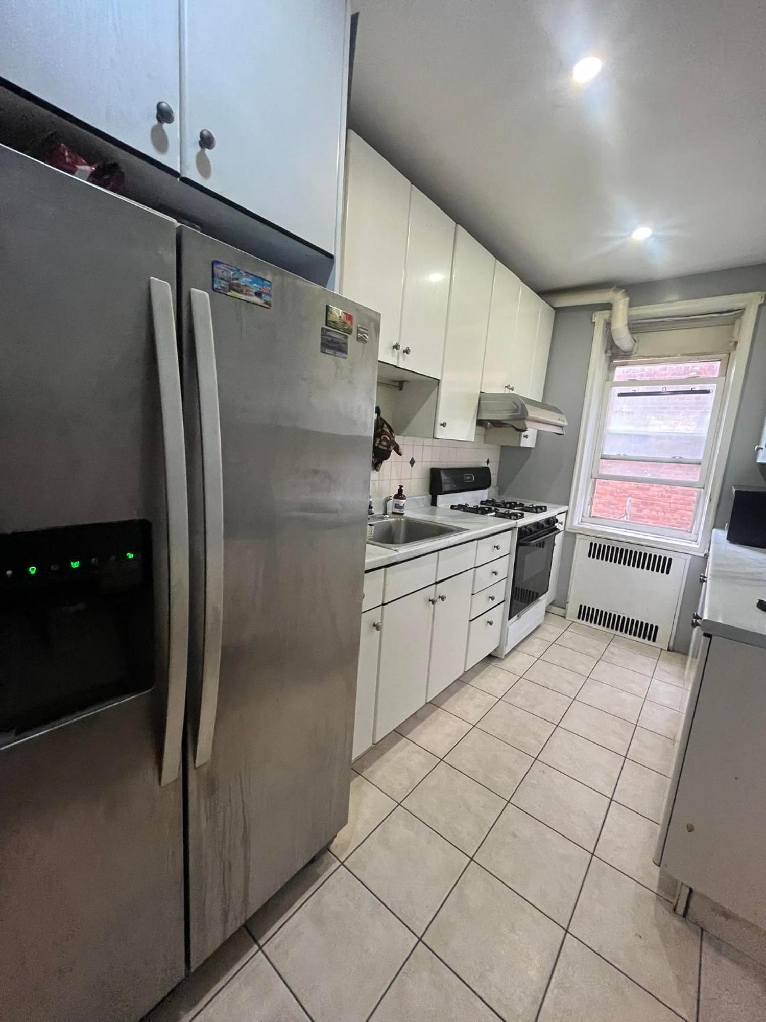 Apartment 2 Large Bedrooms In Rego Park