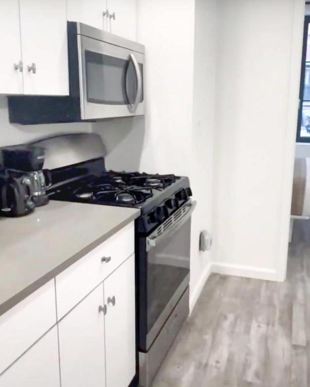 Two Br Beautiful Apt In Prime Location Apartment
