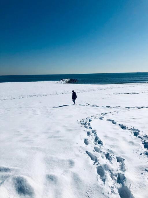 Private Br,ba,kit, Lr 9 Mins To Homestay