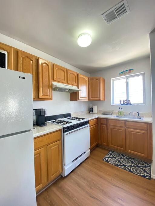 Private Br,ba,kit, Lr 9 Mins To *