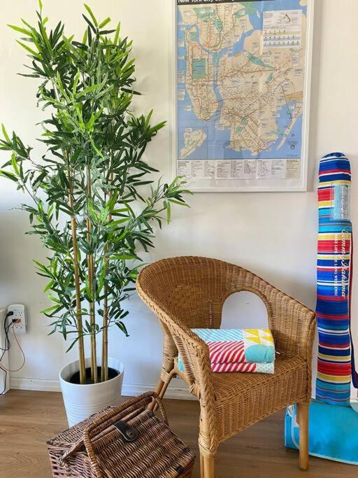 Private Br,ba,kit, Lr 9 Mins To New York