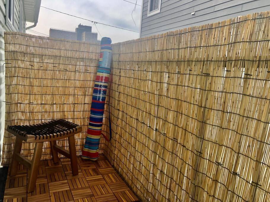 Private Br,ba,kit, Lr 9 Mins To Homestay