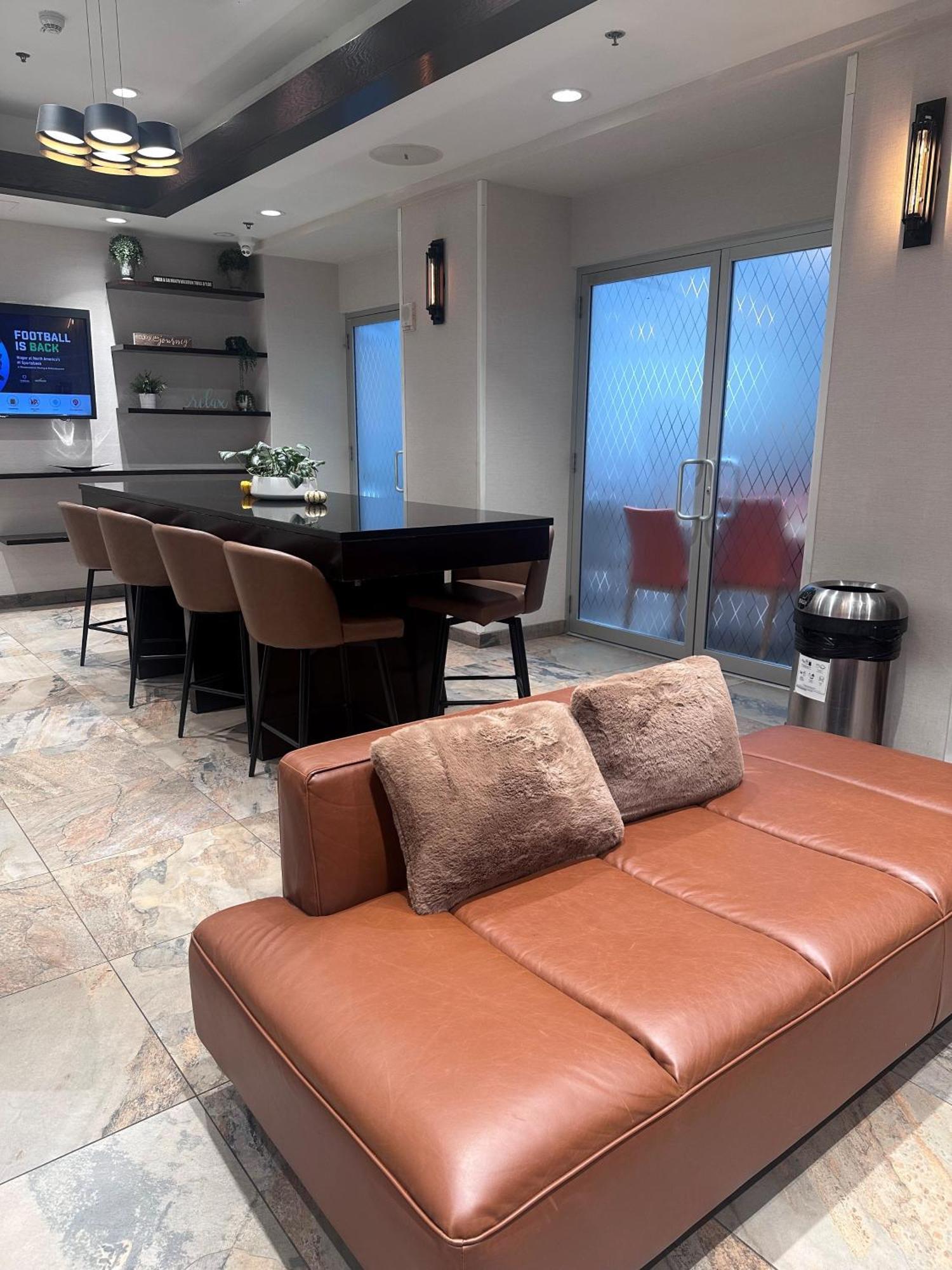 Fairfield & By Marriott Manhattan/chelsea