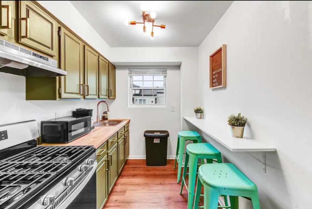 Private In Brooklyn - Close To Jfk And Easy Access To Transportation * New York