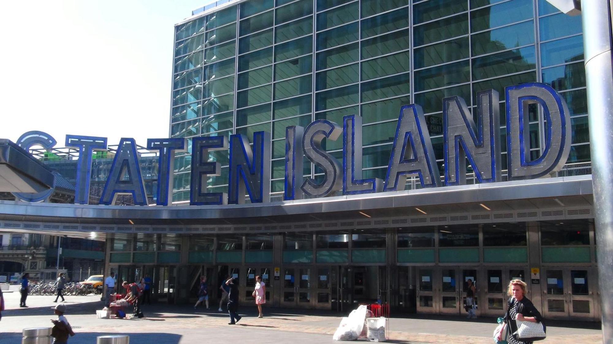 Near Free Ferry Boat! Privatunterkunft New York