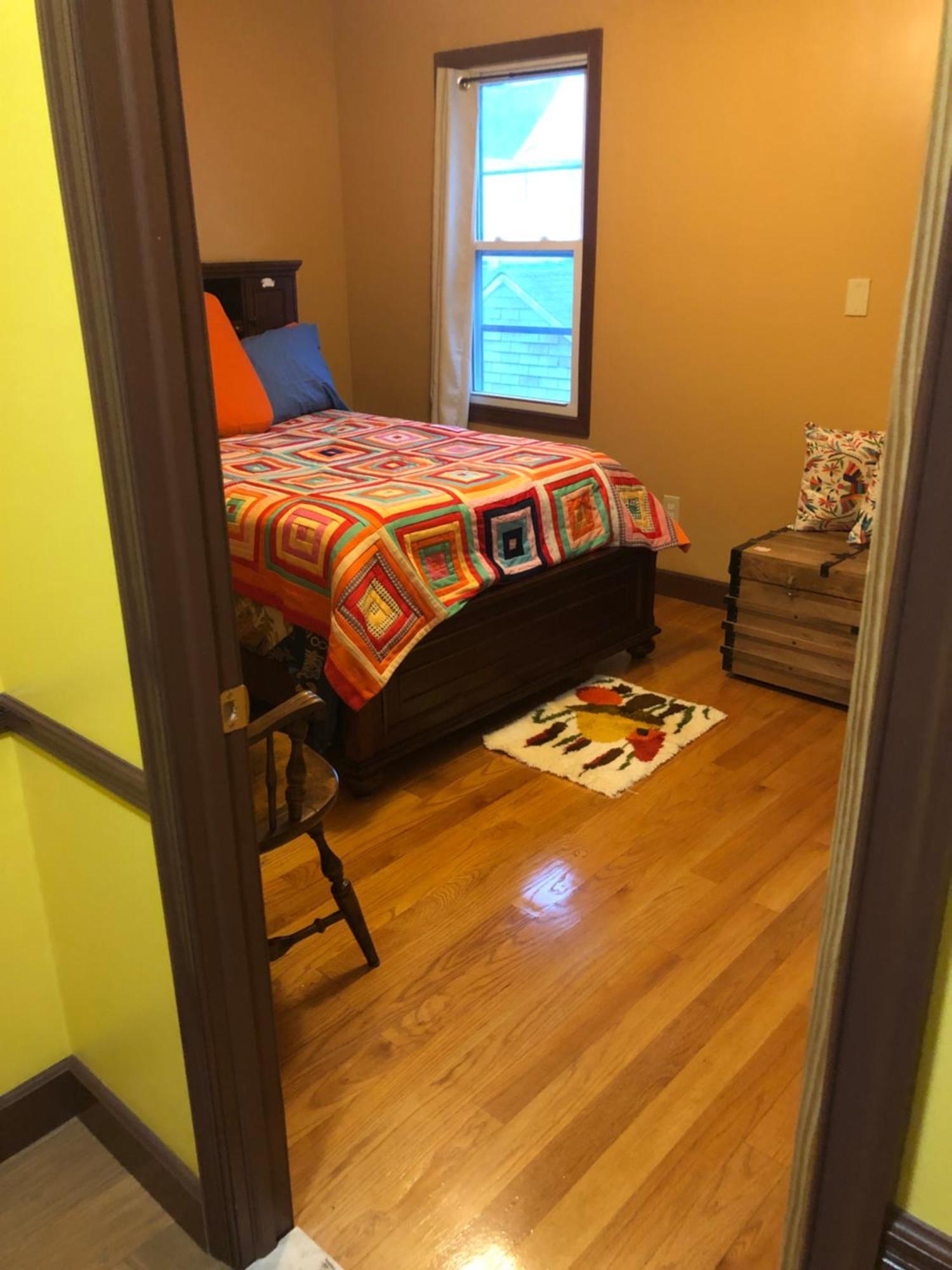 Private Unit With Own Entrance To Share